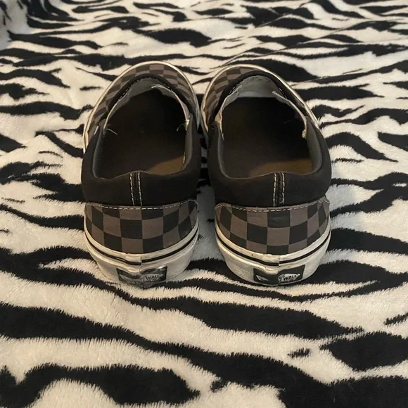 Vans Black and Grey Slip-On Shoes - Picture 2 of 3